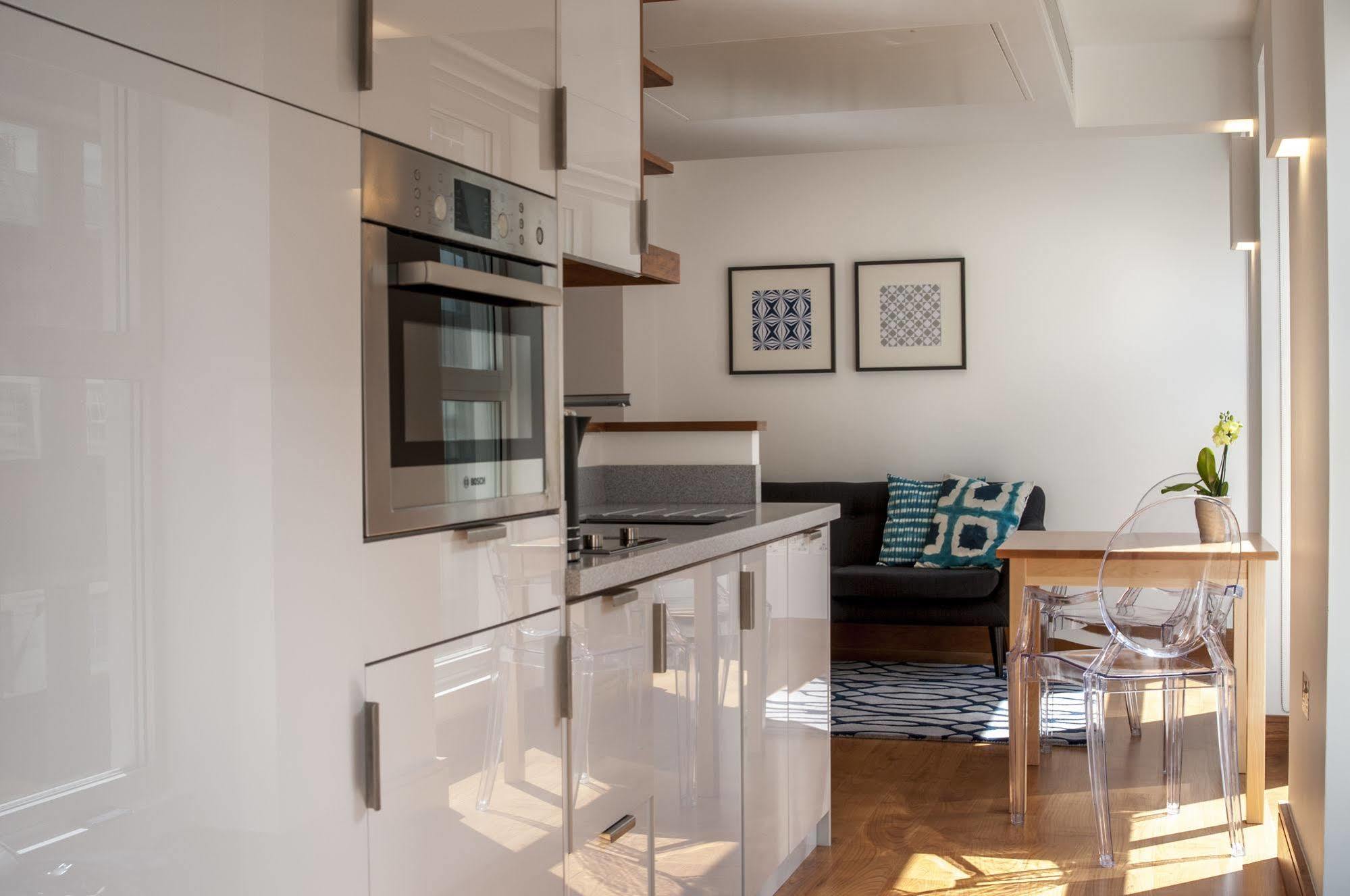Native Tower Hill Apartment Лондон Екстериор снимка